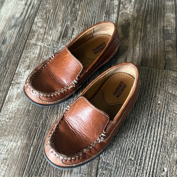 Johnston & Murphy Boy's Locklin Venetian (Toddler/Little Kid), Size 10M - Picture 3 of 8